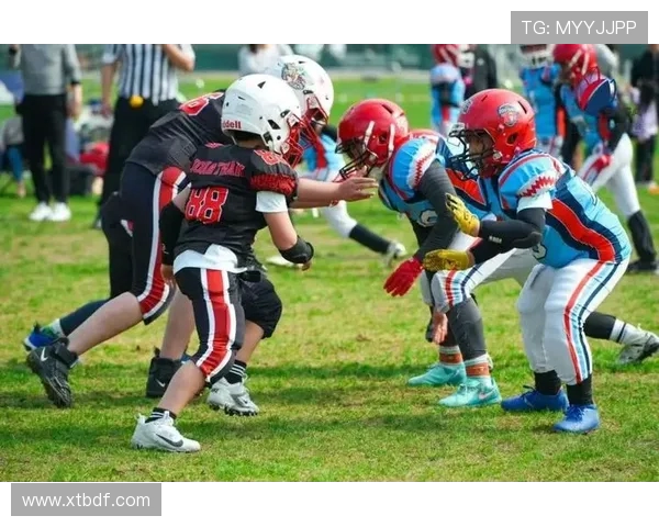 橄榄球运动发展趋势分析及其对青少年体能训练的影响