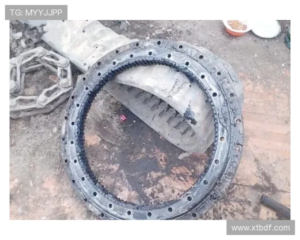 挖掘机回转支承内部滚珠磨损